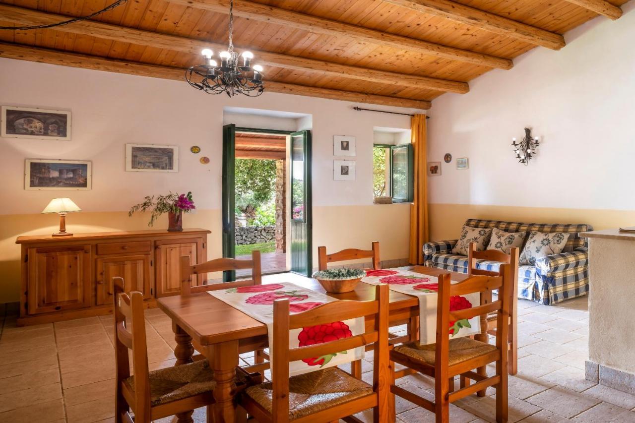 Agriturismo Borgo Degli Ulivi Canicattini Bagni 外观 照片